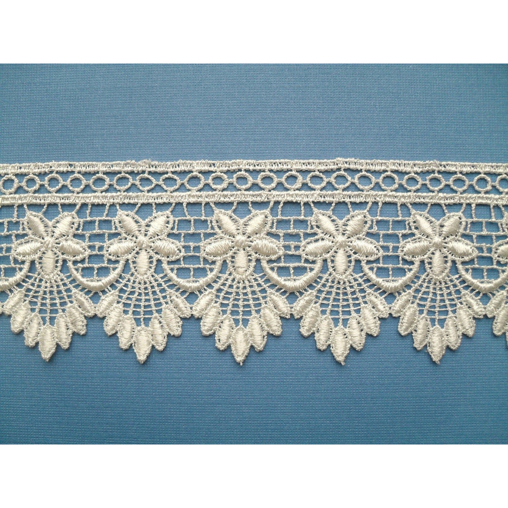 Guipure lace/Venice lace, Dots, Roses, Leaves, 38 wide, Ivory