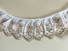 White/Gold Cotton Broderie Anglaise Gathered  Lace 5 cm/2"