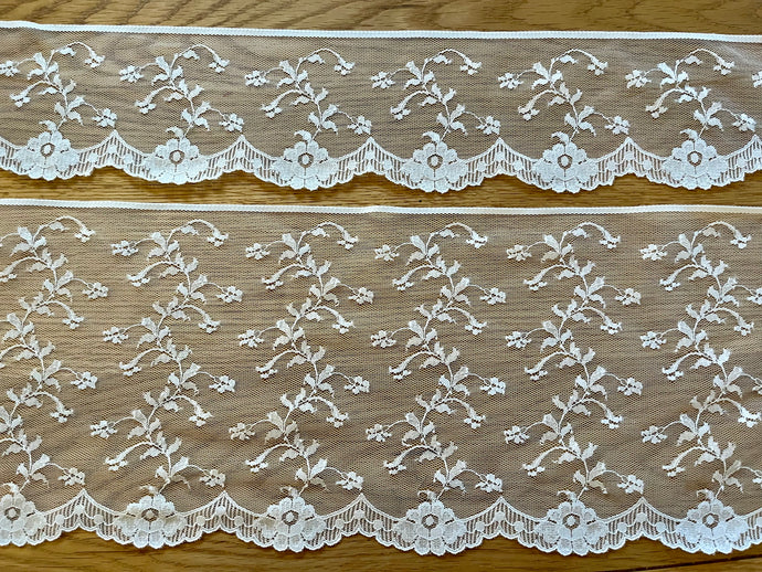 Matching Set - Ivory  Nottingham Lace 7”/18cm & 3.5”/9cm