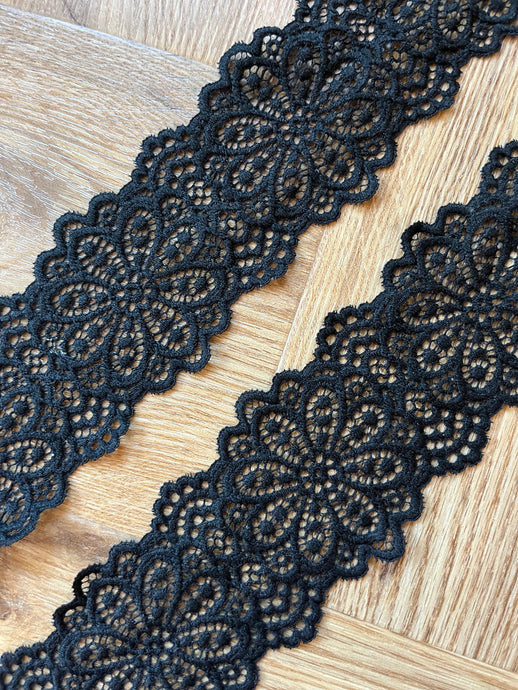 Black Soft Stretch Nottingham Lace 6.5 cm/2.75”