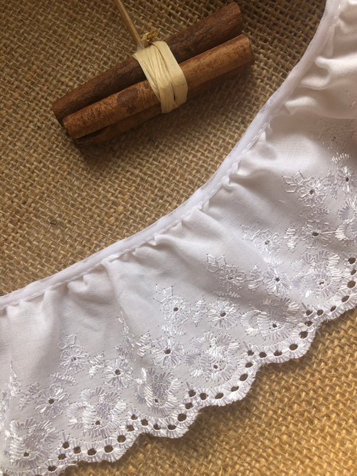 White Cotton Broderie Anglaise Embroidered Gathered Lace 8 cm/3