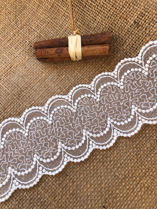 Ivory Lace Cream Lace Craft Trim Sewing Bridal Wedding Table
